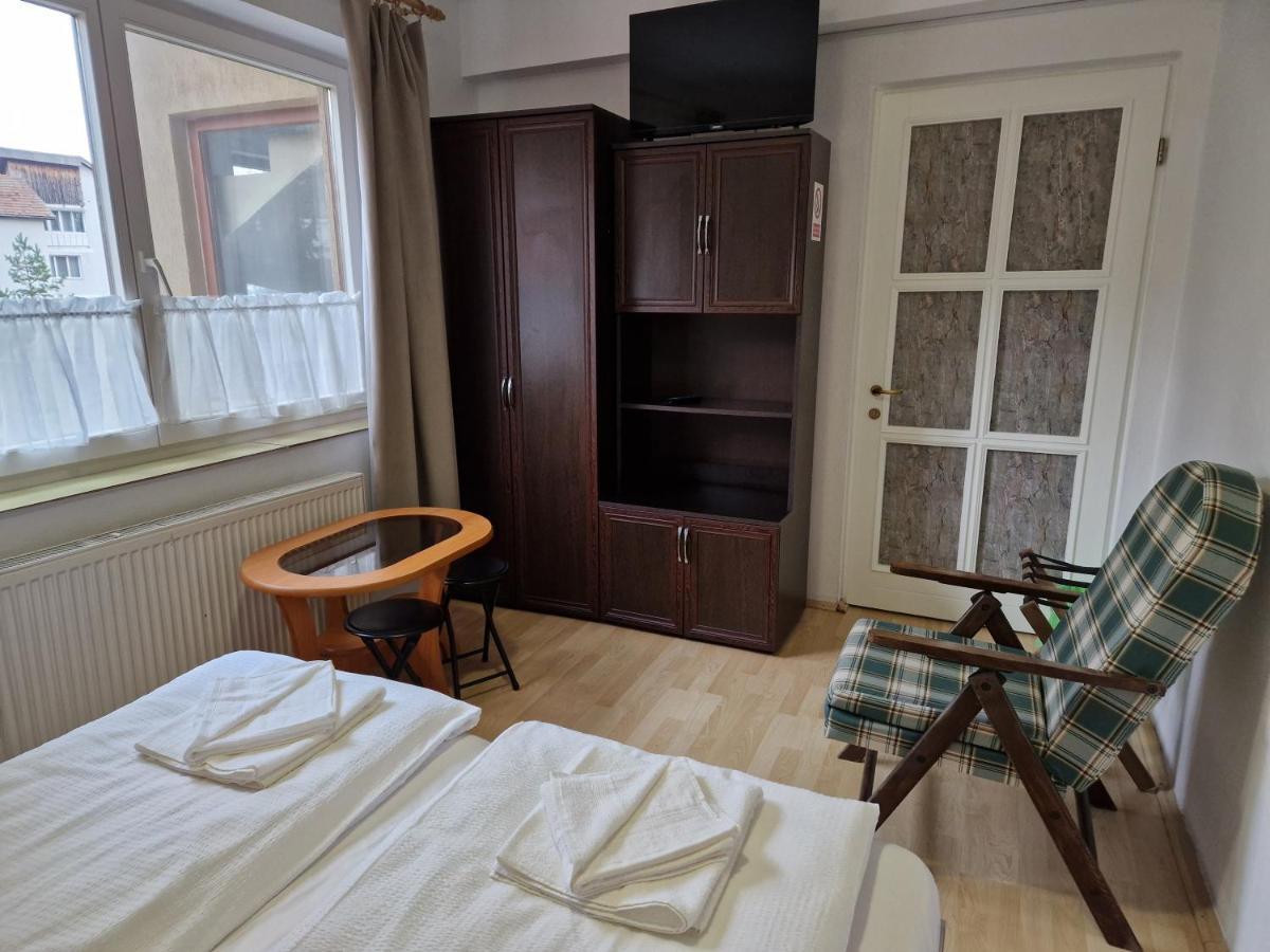 Hotel Sepsi Relax Sfântu-Gheorghe Zewnętrze zdjęcie